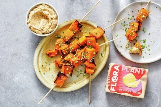 recipe image Kürbisspieße mit Flora-Sesam-Soja-Dip