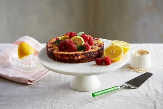 recipe image Himbeer- & Zitronen-Cheesecake - Vegan