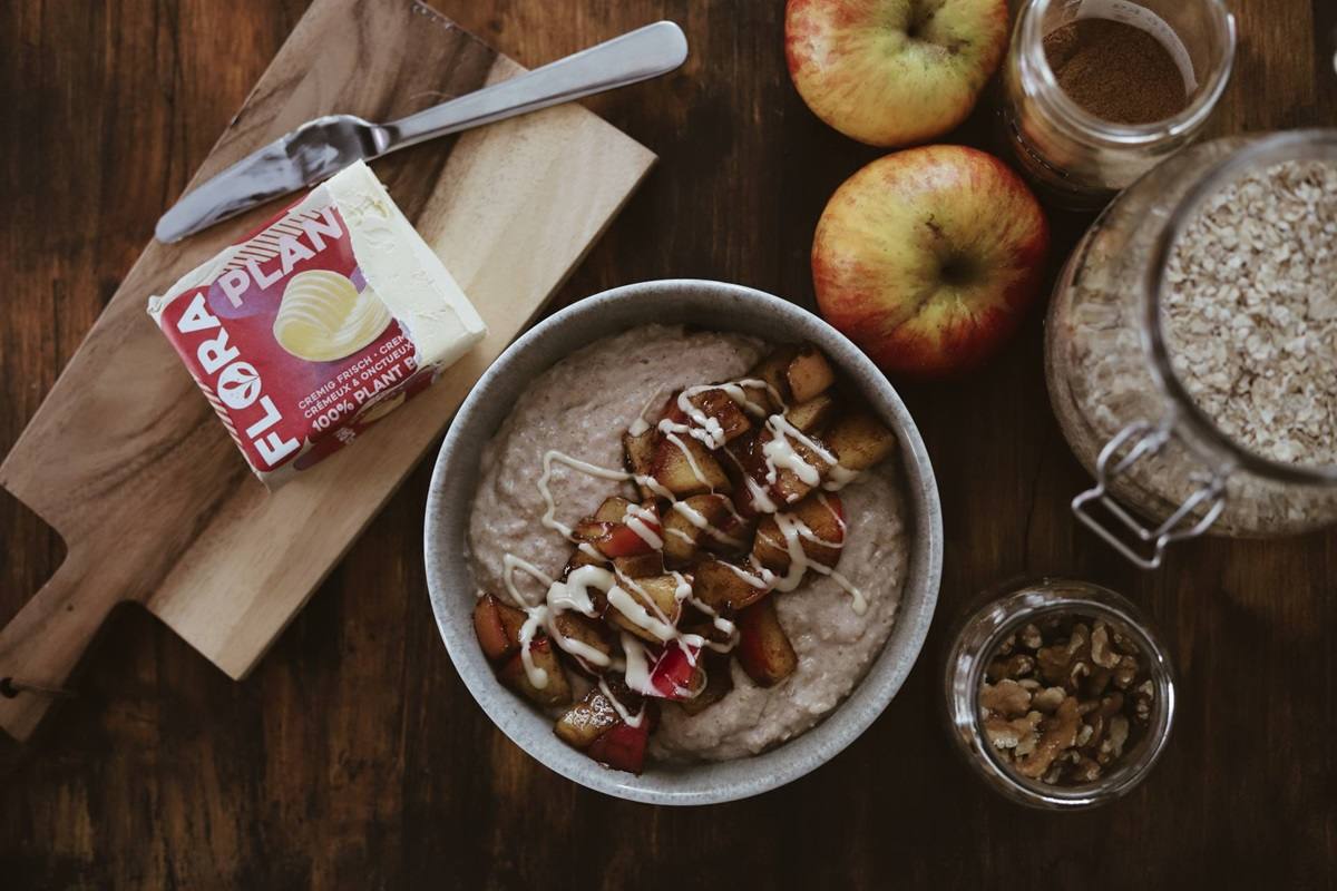 recipe image Vegane Bratapfel Porridge Bowl