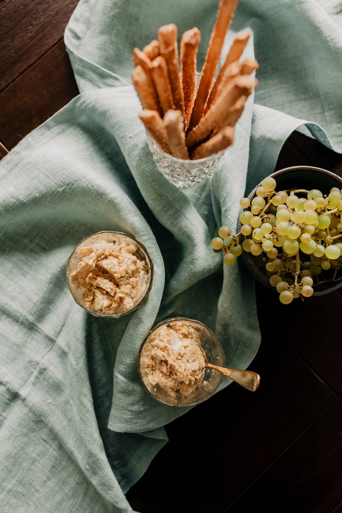 recipe image Würzig-süsse Honig-Senf-Butter