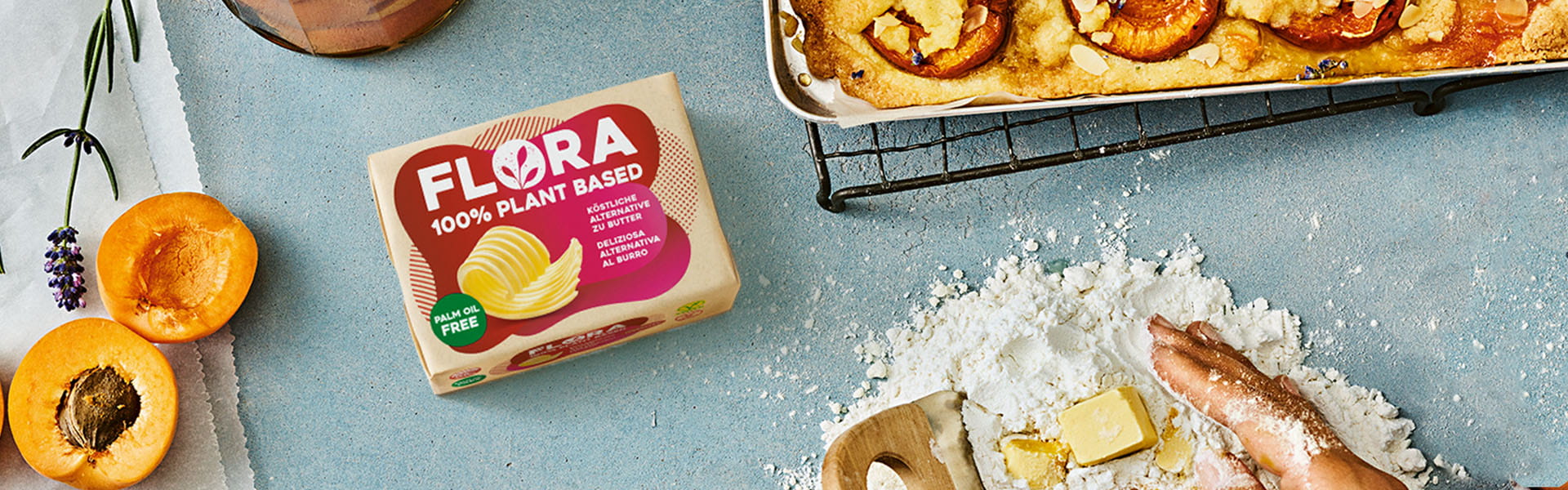 Mit Flora Butter ohne Palmöl Marillenkuchen backen