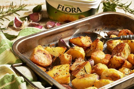 recipe image Deliciously crispy roast potatoes