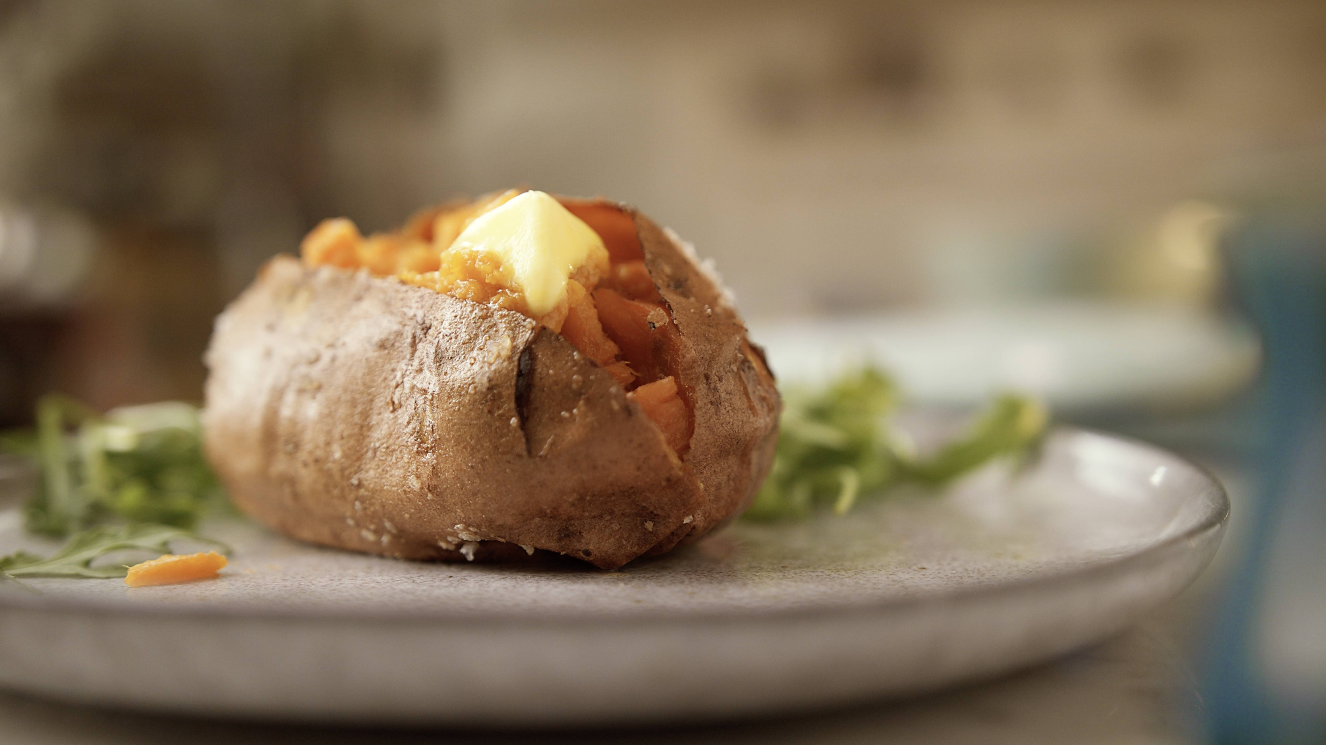 recipe image Smokey Stuffed Sweet Potatoes