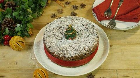 Vegan Christmas Cake