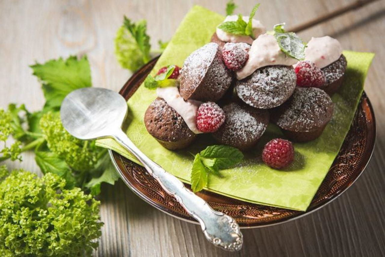 recipe image VADELMA-SUKLAA CUPCAKES