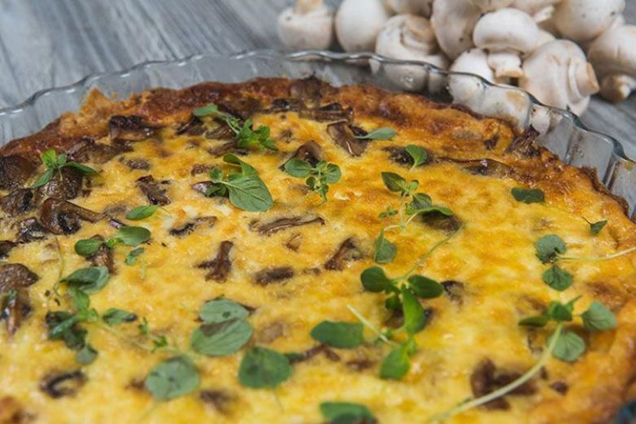 recipe image MEHEVÄ SIENIPIIRAKKA