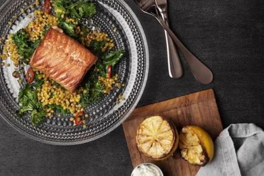 recipe image PAISTETTUA LOHTA JA BULGURSALAATTIA